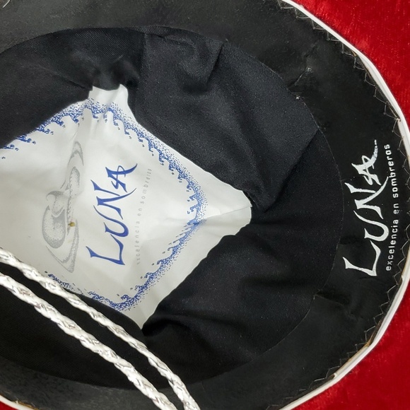 Luna genuine Sombrero child's red velvet silver sequins - Picture 4 of 12